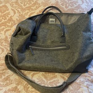 DSW Women’s Gray Wool Blend Duffel with Leather Trim